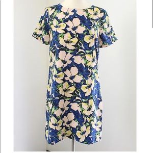 Floral shift dress